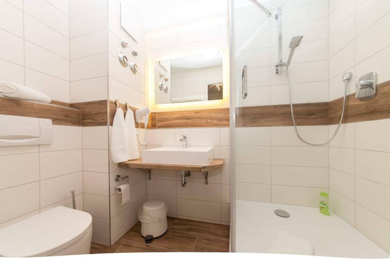 Landmann Apartment Metzingen Metzingen  Exteriör bild