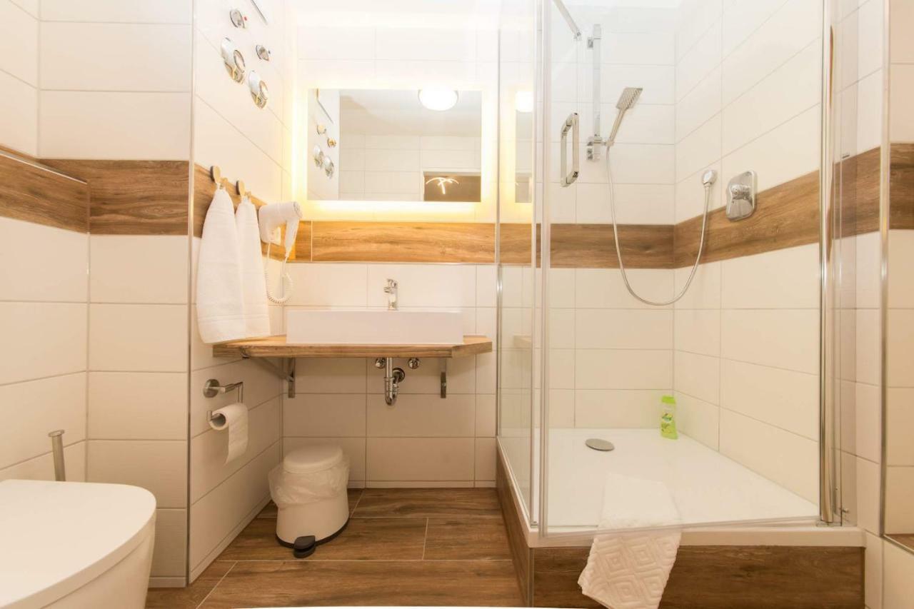 Landmann Apartment Metzingen Metzingen  Exteriör bild
